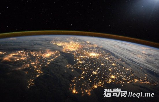 ����� Ӣ���Ա�����̫��������(1)