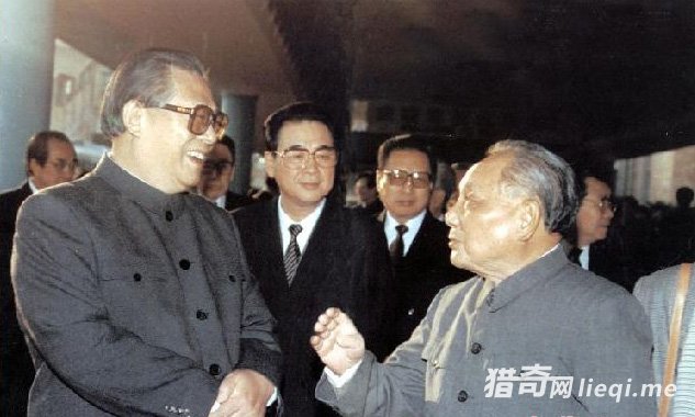 ���������񣺵�Сƽ��νӼ����ճɷû����۾���