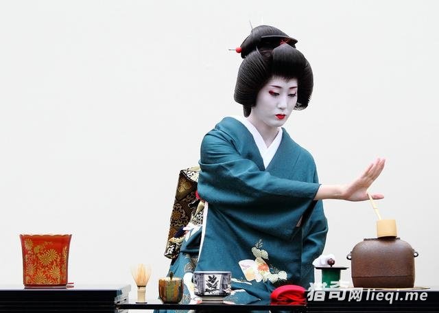 �ձ��ռ�����������ռ���������ý�飬����