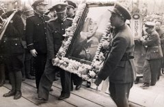 �����鱨ͷ�Ӵ�������